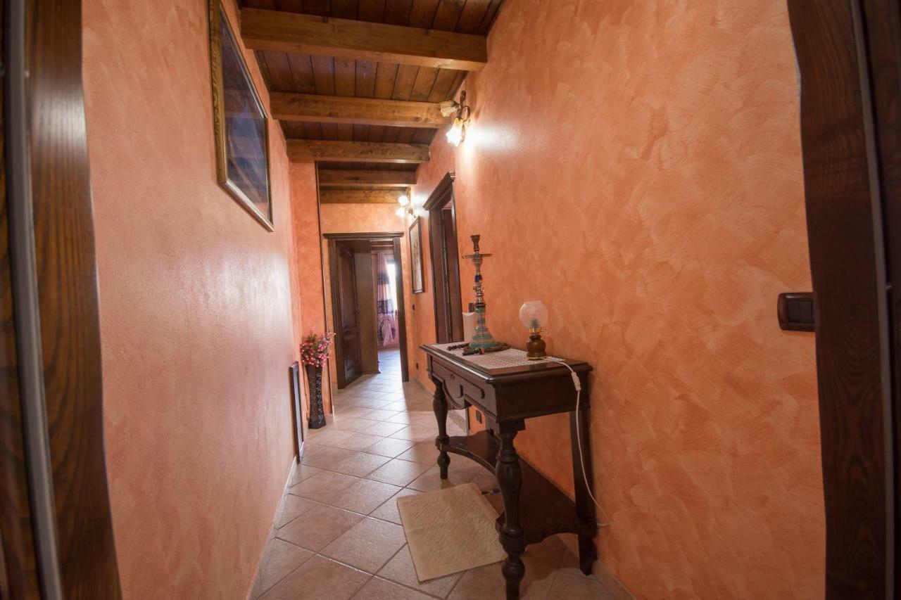 Casa Vacanza Il Mandorlo Domusnovas Exteriér fotografie