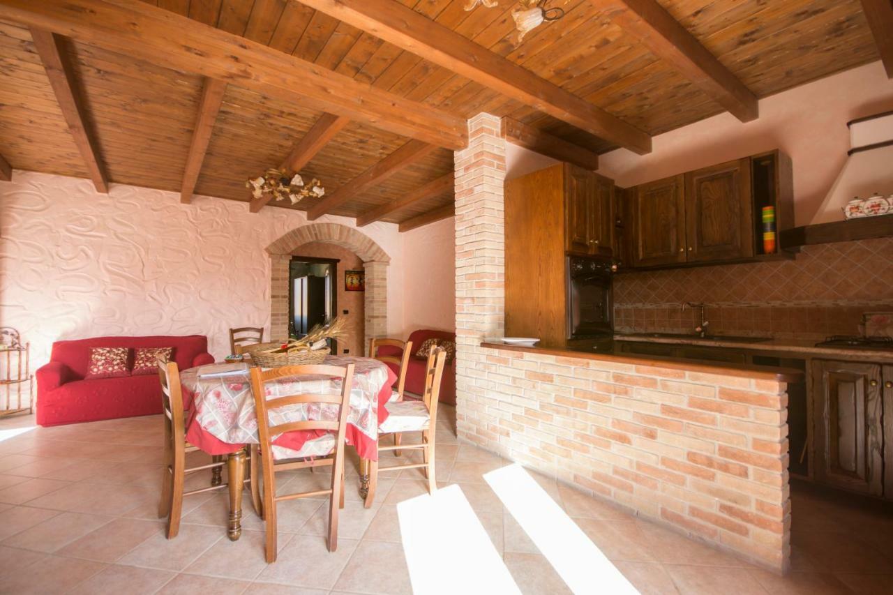 Casa Vacanza Il Mandorlo Domusnovas Exteriér fotografie