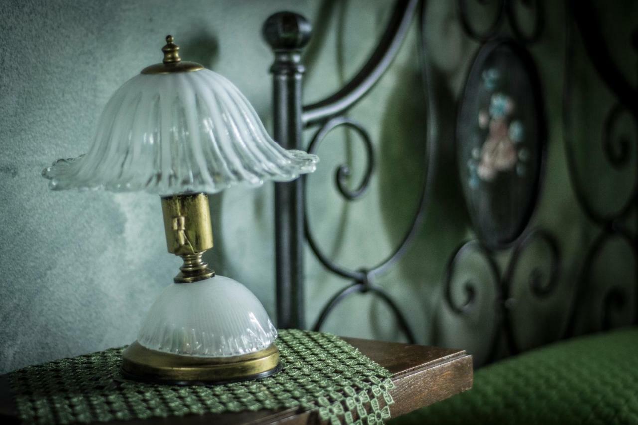 Casa Vacanza Il Mandorlo Domusnovas Exteriér fotografie