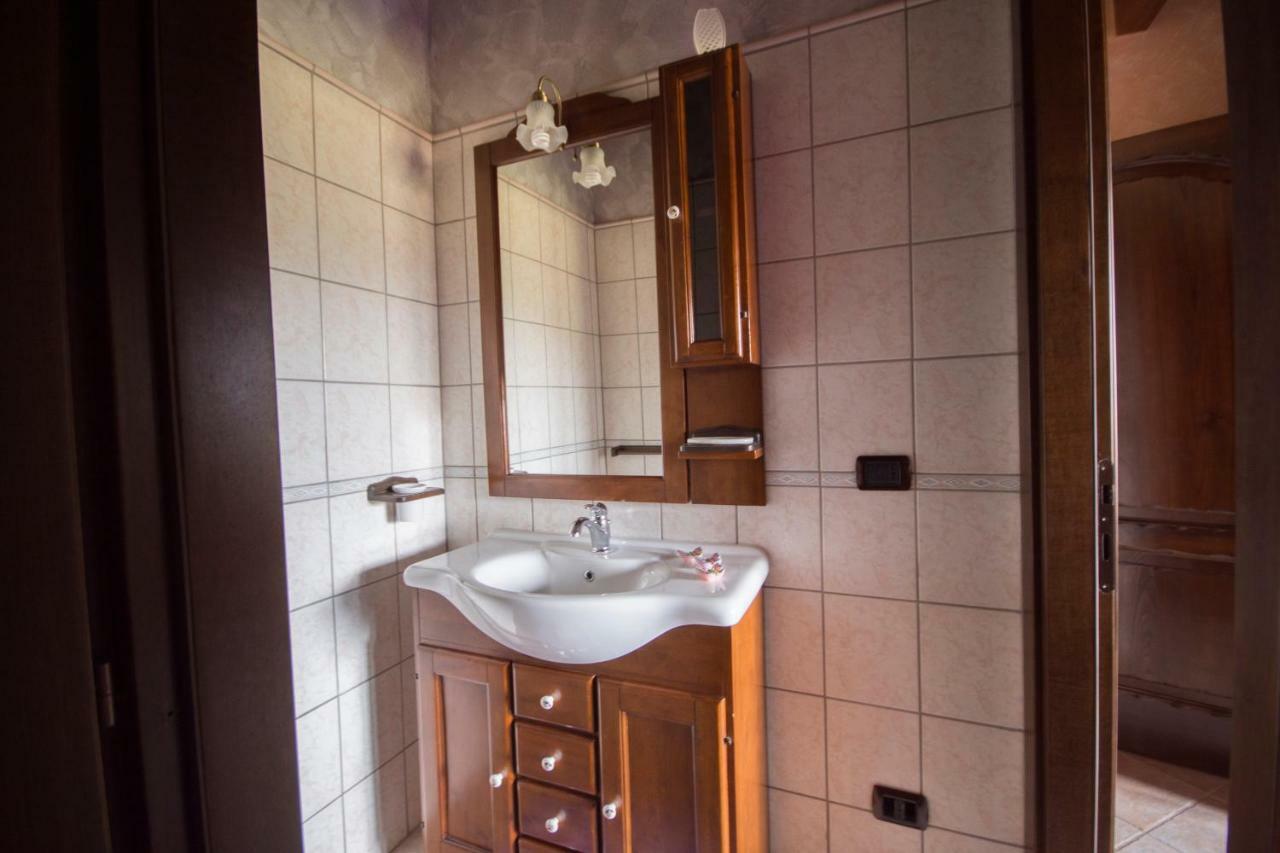 Casa Vacanza Il Mandorlo Domusnovas Exteriér fotografie