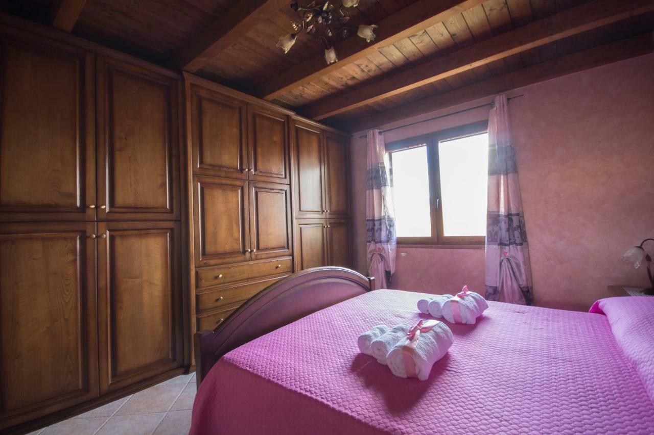Casa Vacanza Il Mandorlo Domusnovas Exteriér fotografie